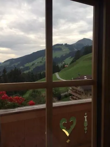 Gasthuis Bergpension-ebental Brixen im Thale